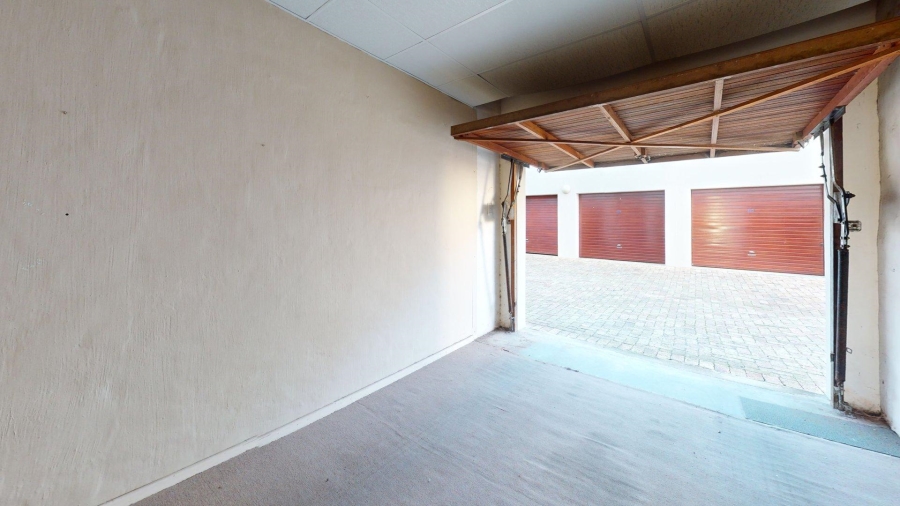 1 Bedroom Property for Sale in Brookes Hill Eastern Cape